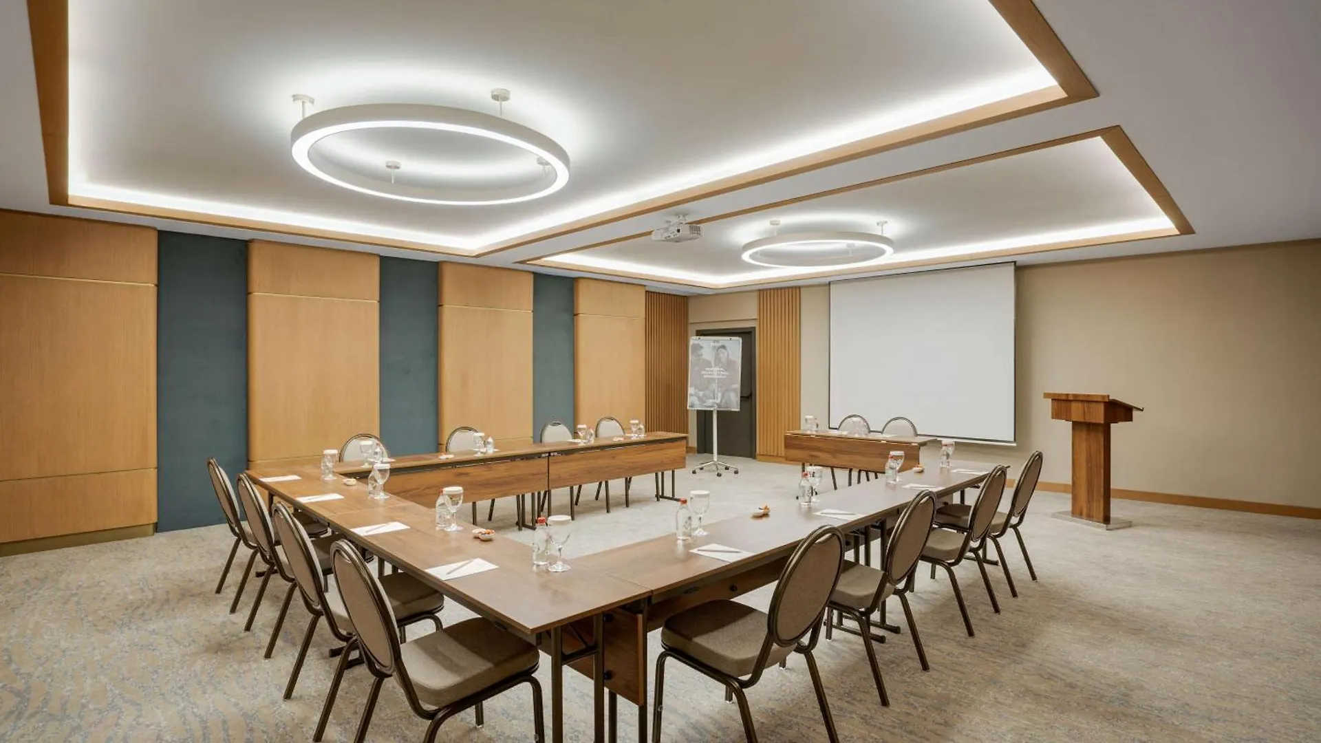 Radisson Hotel Istanbul Merter