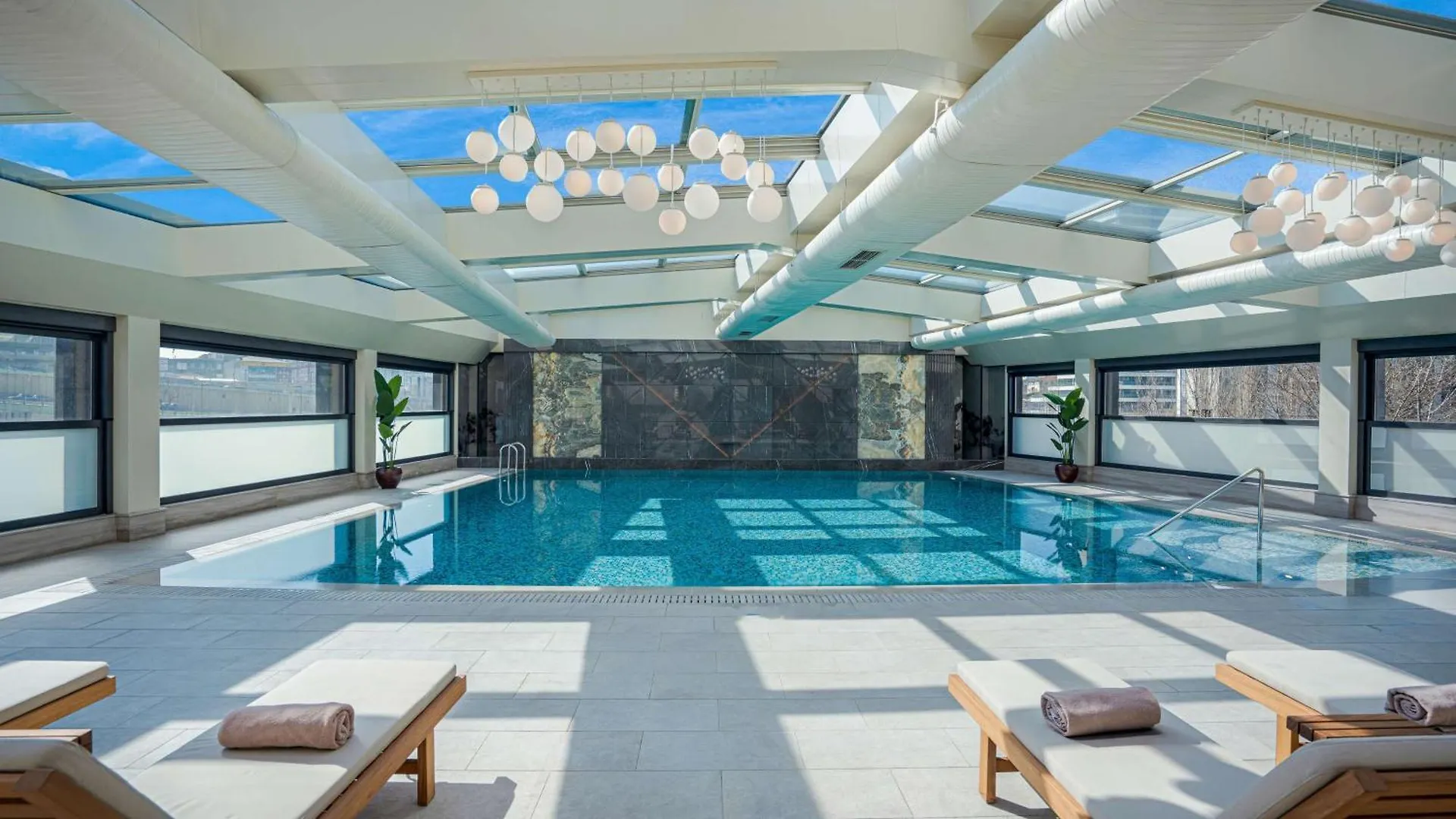 Radisson Hotel Istanbul Merter 0*,