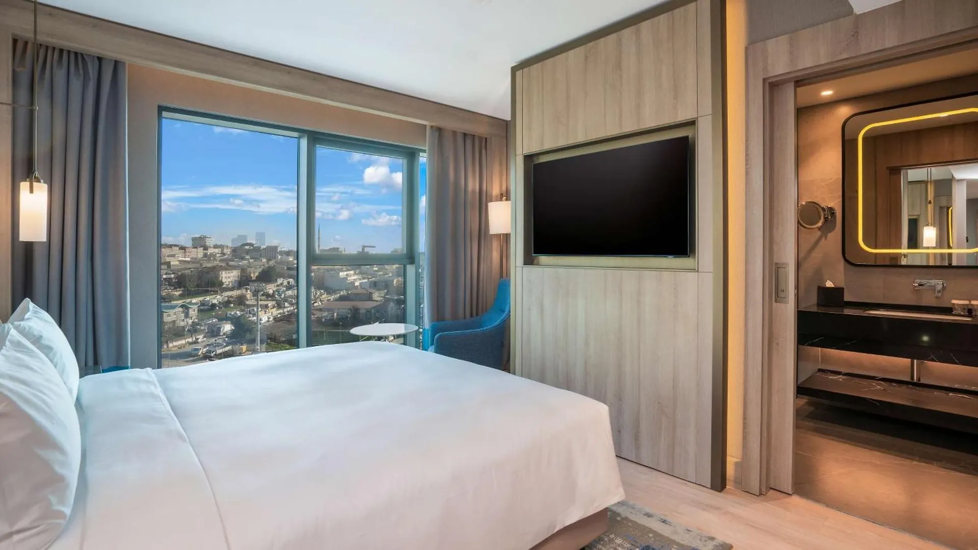 Radisson Hotel Istanbul Merter